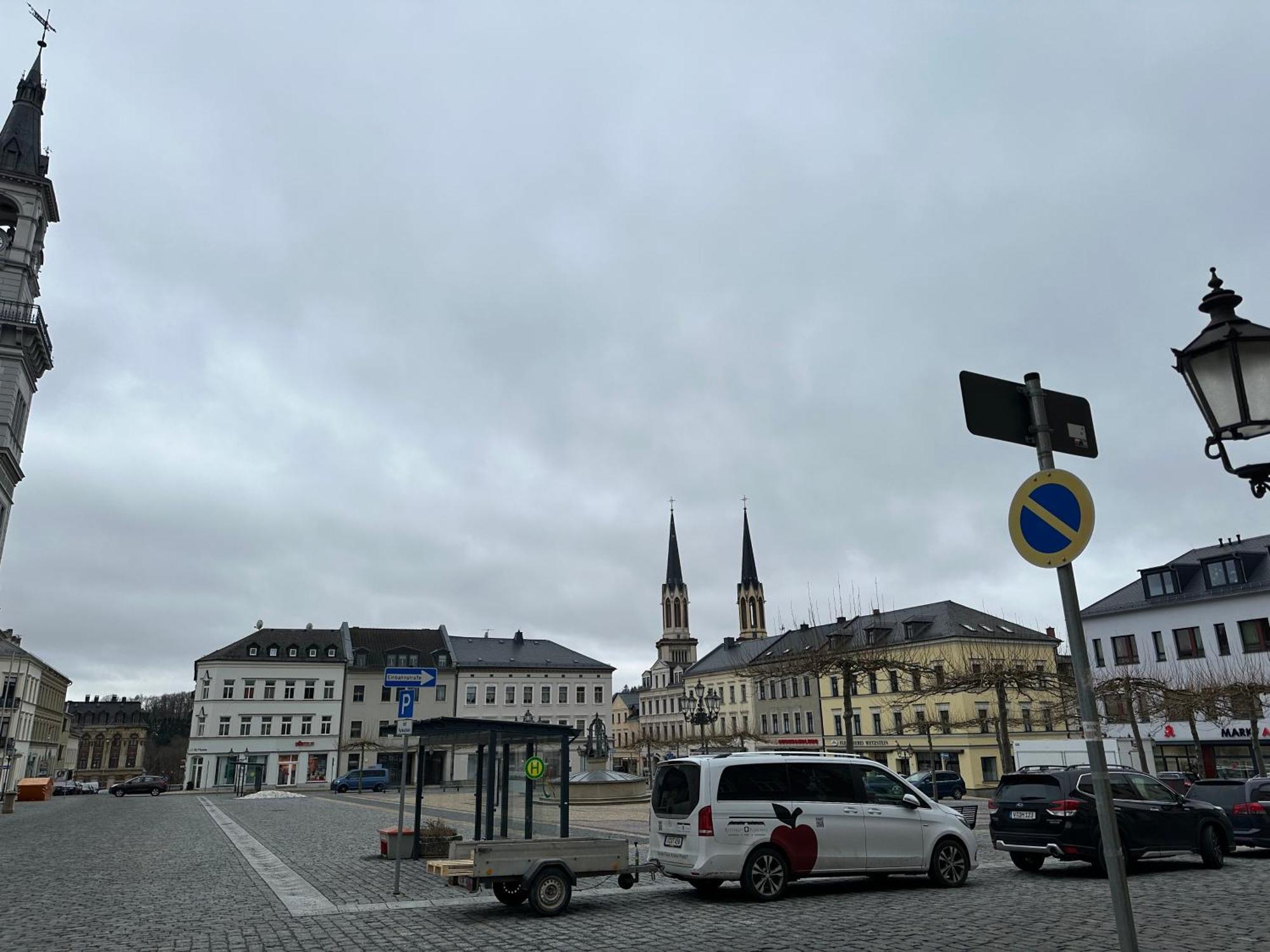 Ein Zimmer Wohnung Am Markt Oelsnitz  Extérieur photo